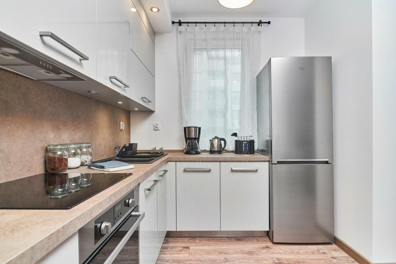 Apartment Exclusive Teczowa With Underground Parking By Renters Wroclaw